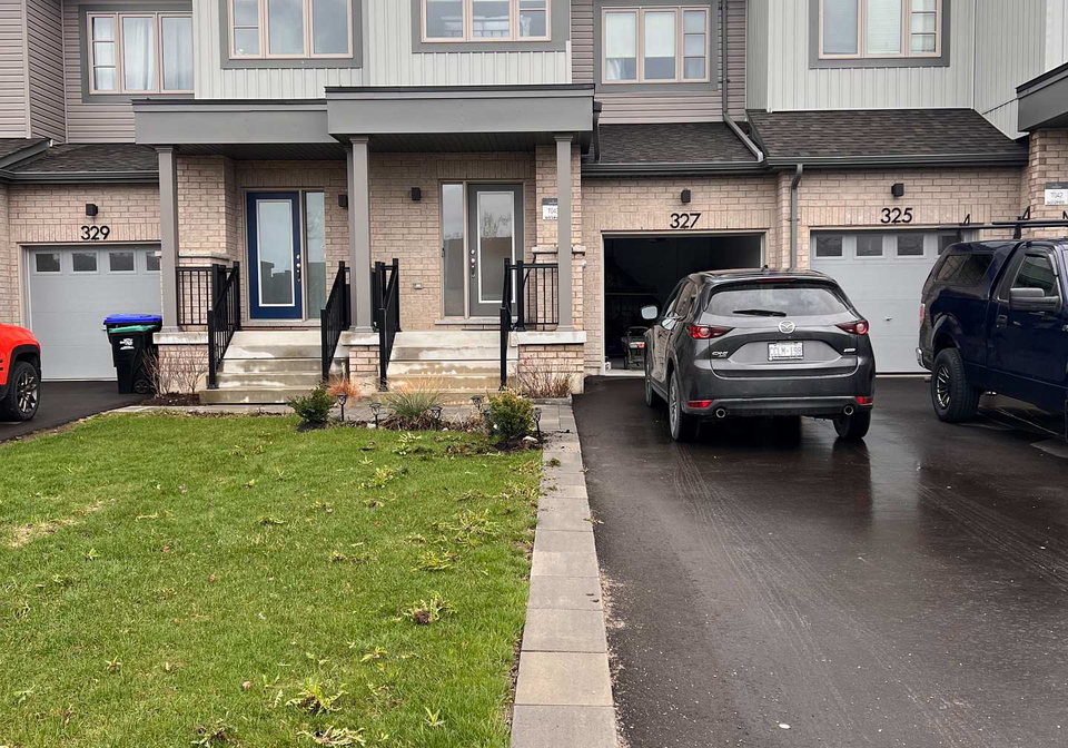 327-atkinson-street-clearview-ontario-s12444868