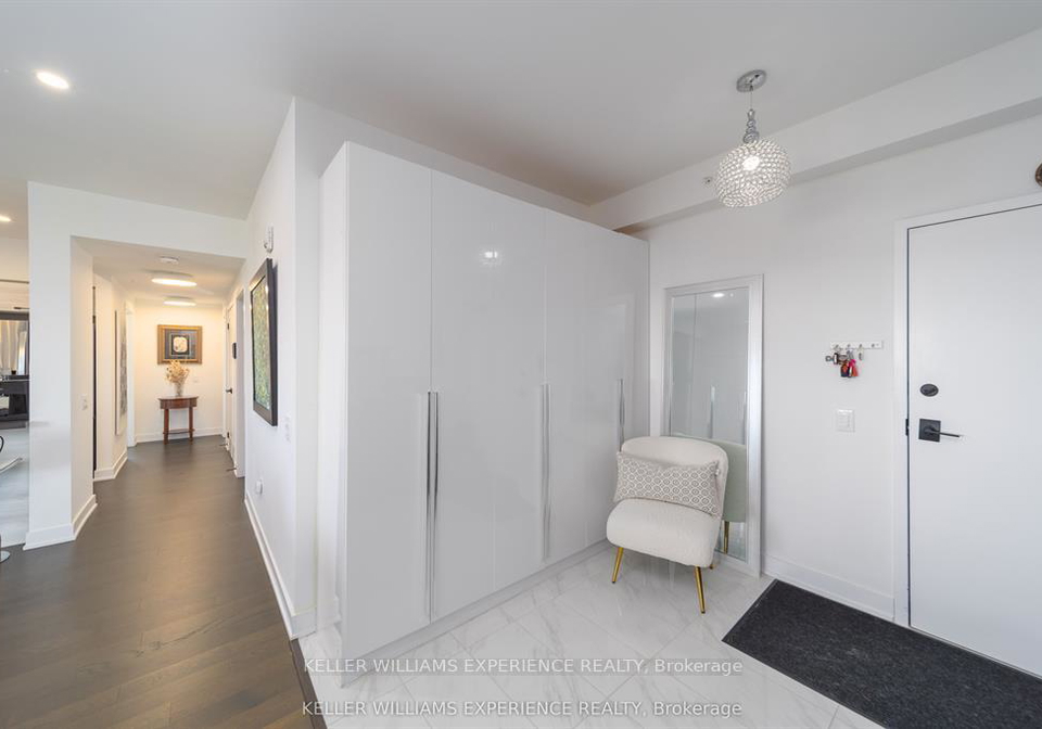 8-culinary-lane-barrie-ontario-s12445334