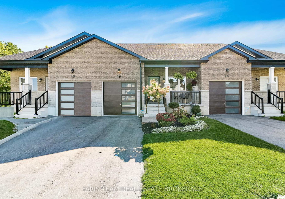 16-lahey-crescent-penetanguishene-ontario-s12446566