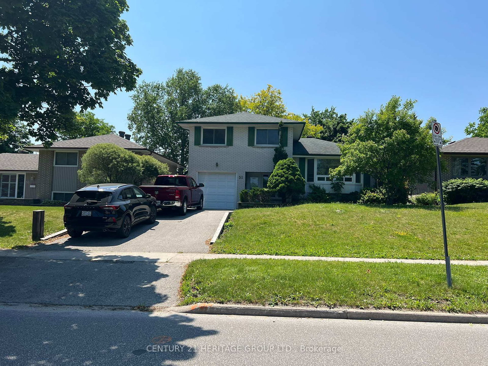 51-steel-street-s-barrie-ontario-s12446806