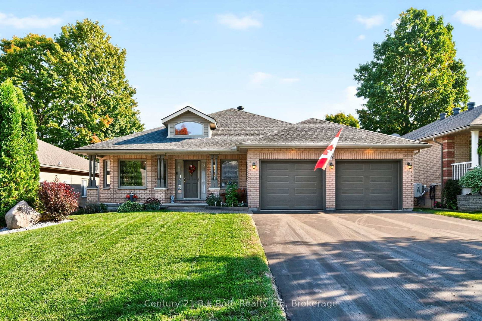 33-marchand-drive-penetanguishene-ontario-s12447783