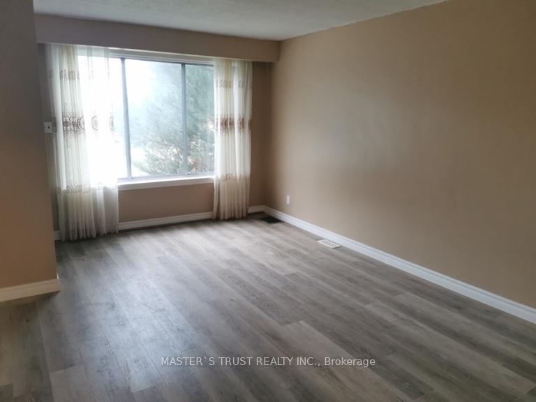 89-westmount-drive-s-orillia-ontario-s12448974