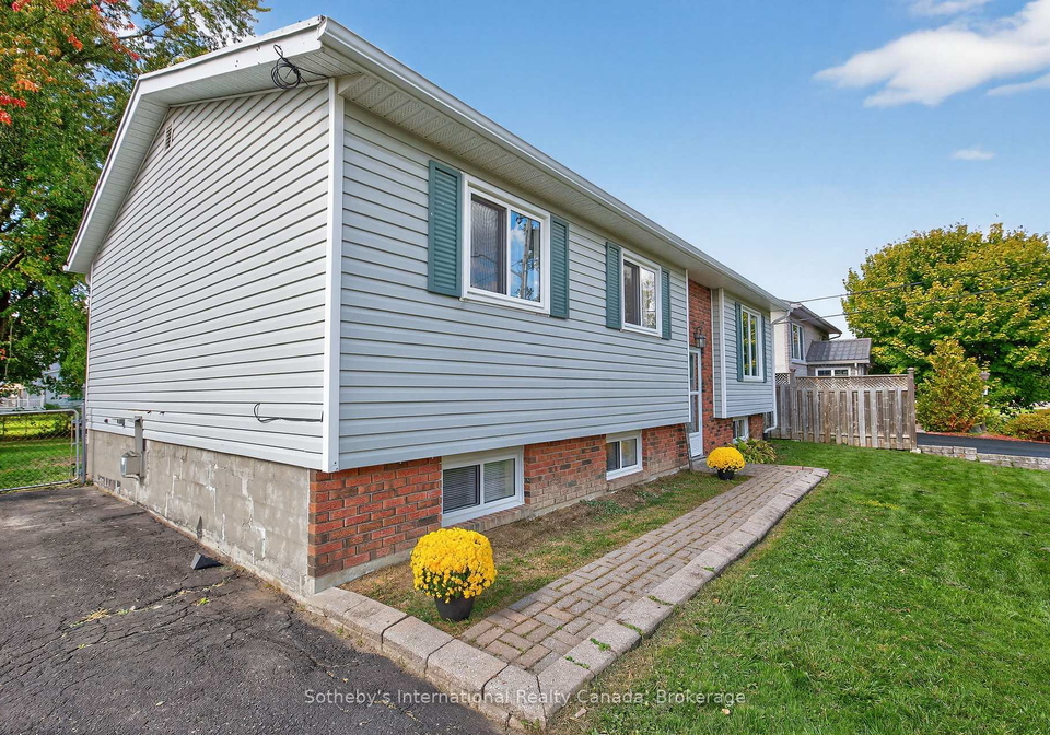 20-community-centre-drive-severn-ontario-s12452274