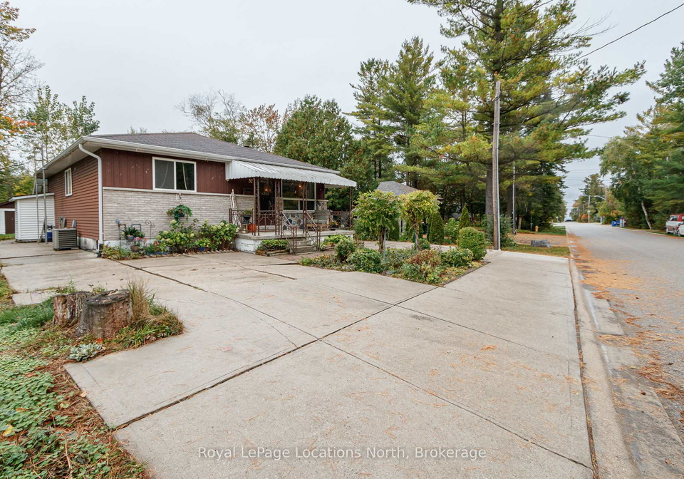 32-57th-street-s-wasaga-beach-ontario-s12452968