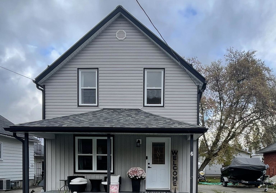 6-stone-street-springwater-ontario-s12453098