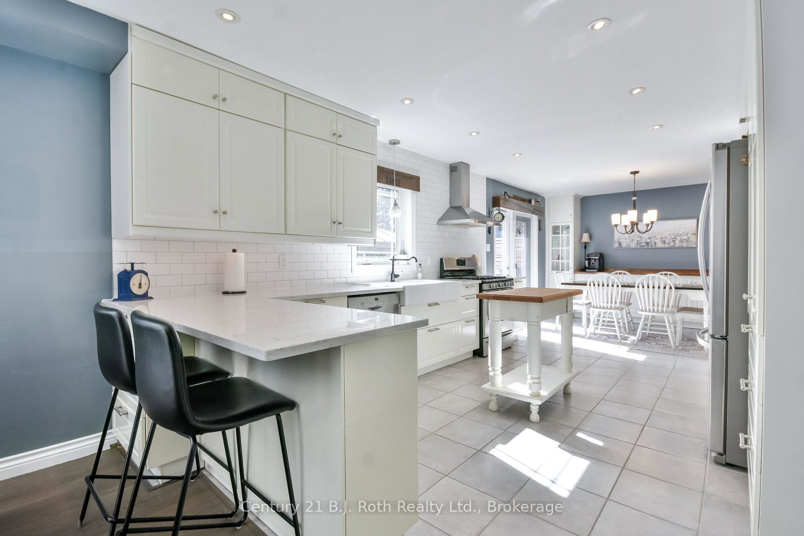 49-sulky-drive-penetanguishene-ontario-s12455338