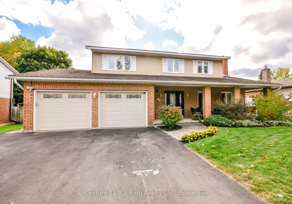 49-sulky-drive-penetanguishene-ontario-s12455338