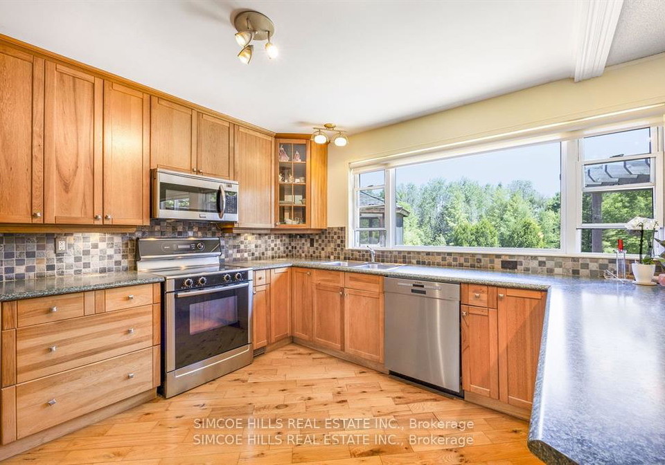 185-medonte-sideroad-2-road-oro-medonte-ontario-s12456457