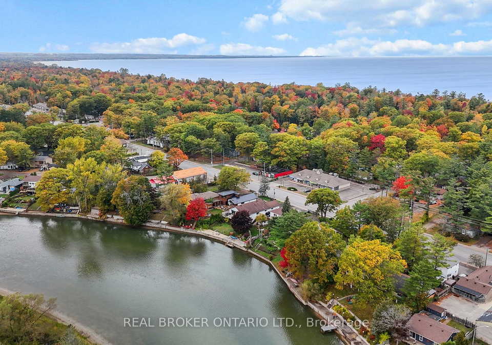 1359-mosley-street-wasaga-beach-ontario-s12456955