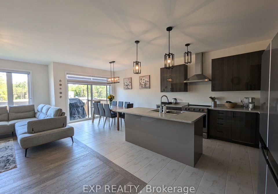 196-ramblewood-drive-wasaga-beach-ontario-s12463452