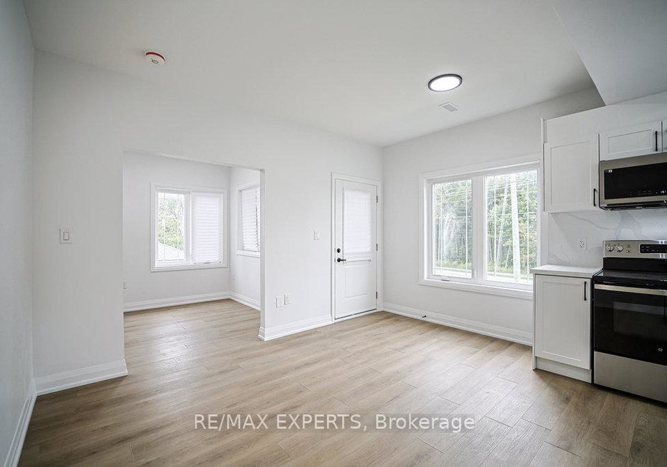 426-veterans-drive-barrie-ontario-s12466023