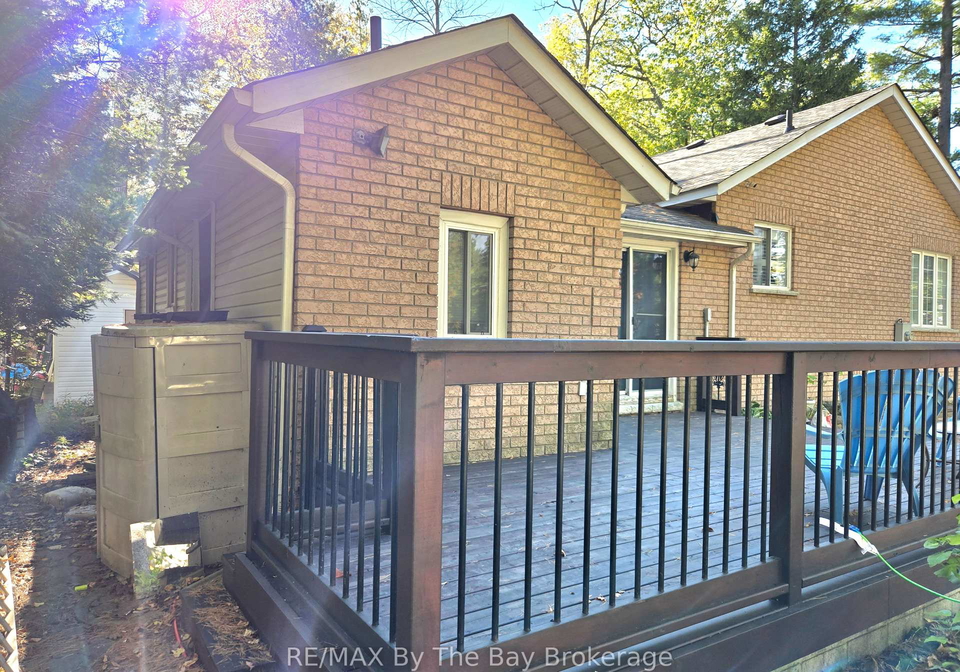 31-forest-avenue-wasaga-beach-ontario-s12466710
