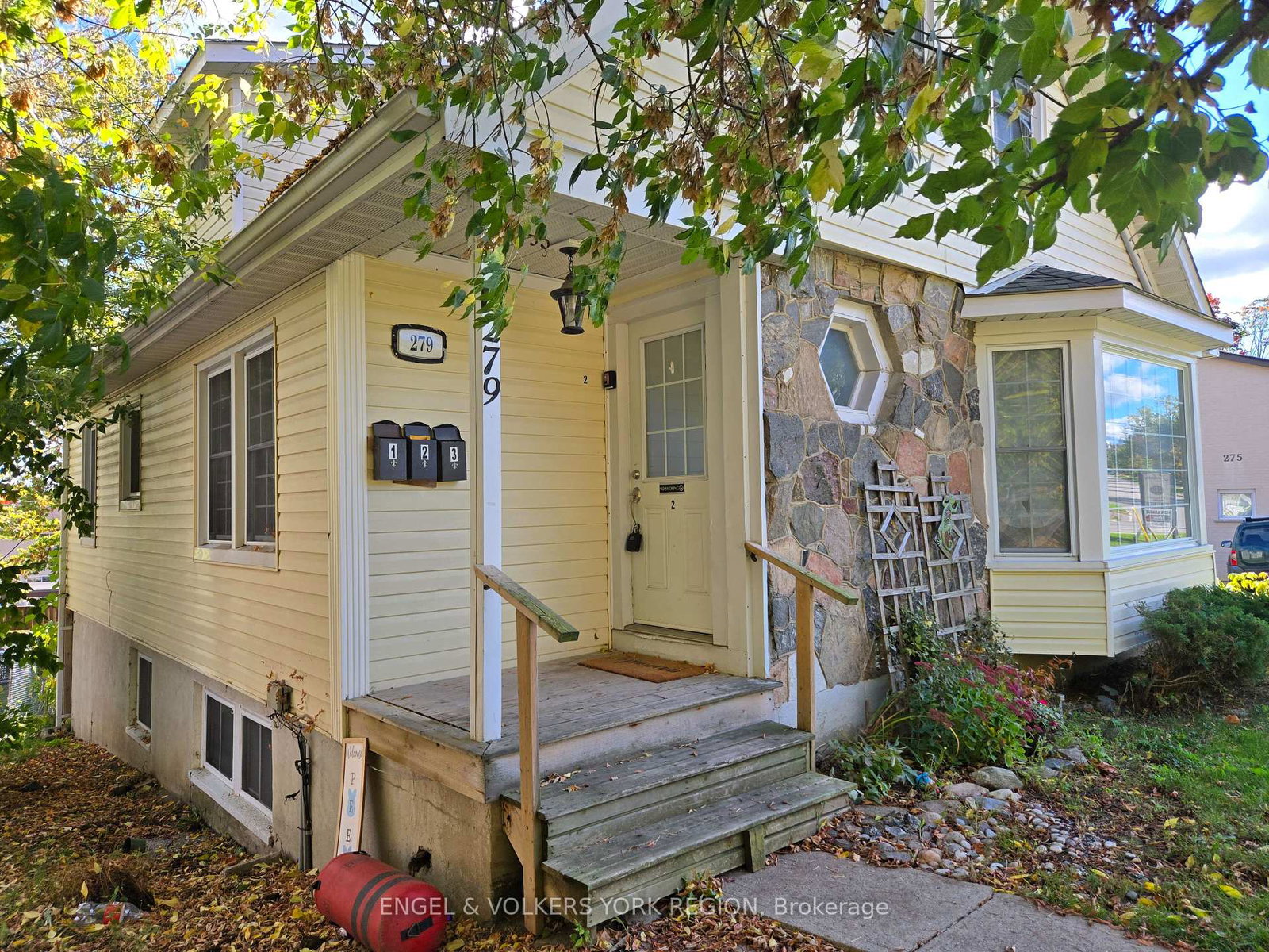 279-blake-street-barrie-ontario-s12468351