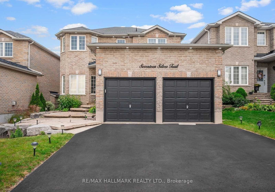 17-silver-trail-barrie-ontario-s12468757