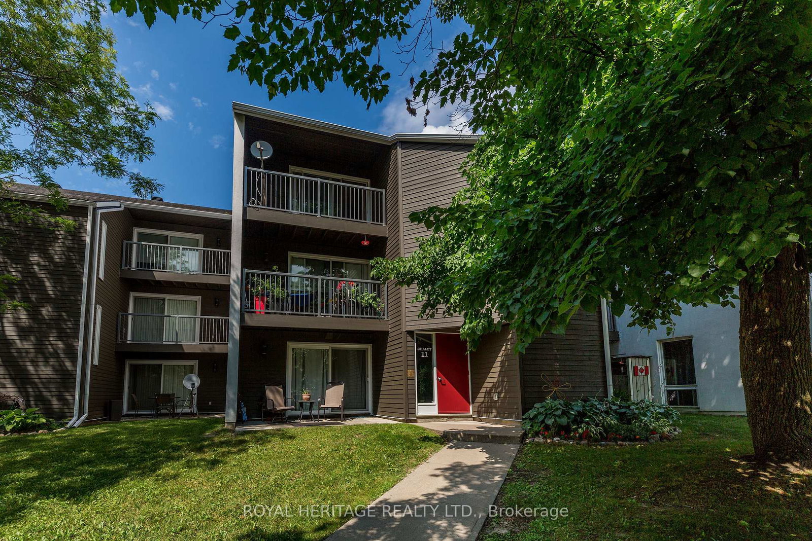 1102-horseshoe-valley-road-w-oromedonte-oro-medonte-ontario-s12472855