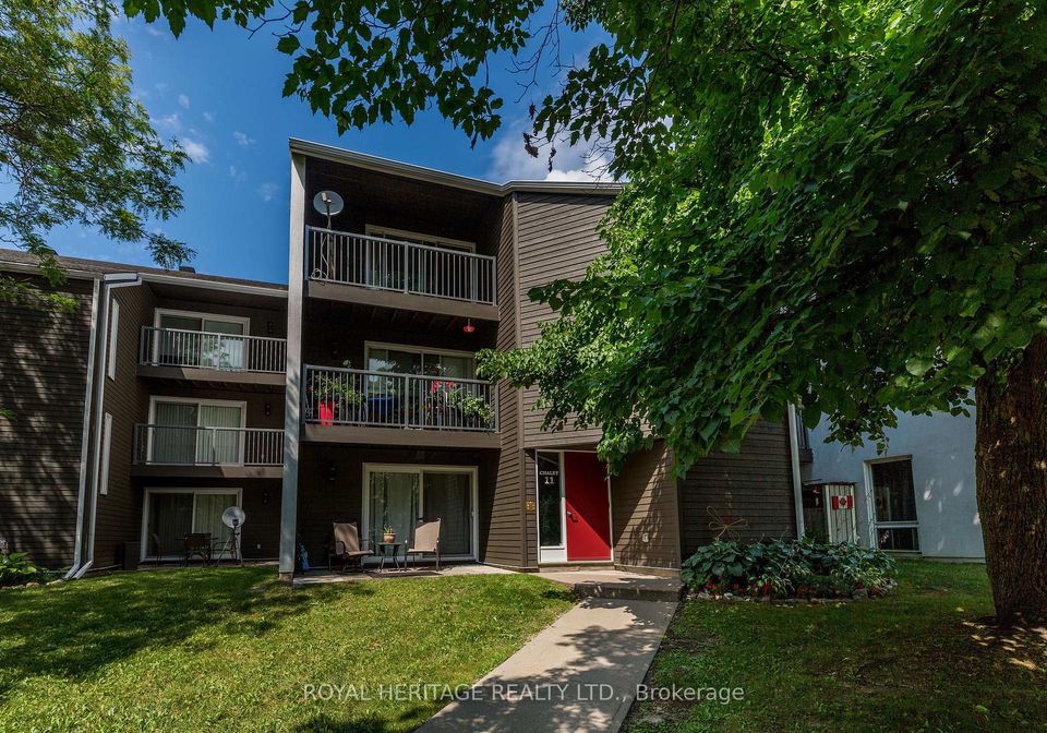 1102-horseshoe-valley-road-w-oromedonte-oro-medonte-ontario-s12472855