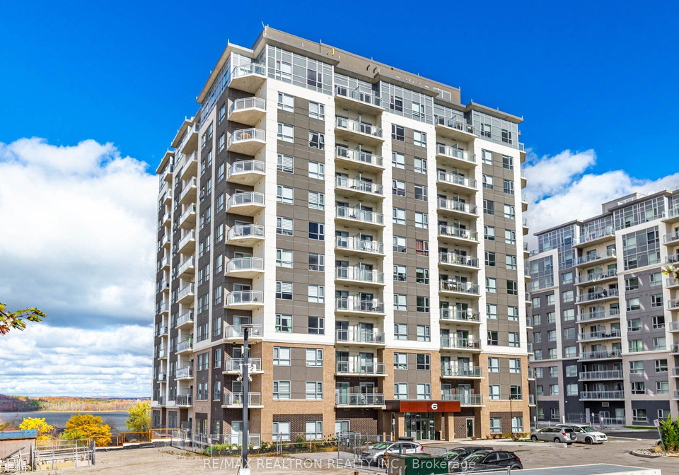 56-lakeside-terrace-barrie-ontario-s12473401