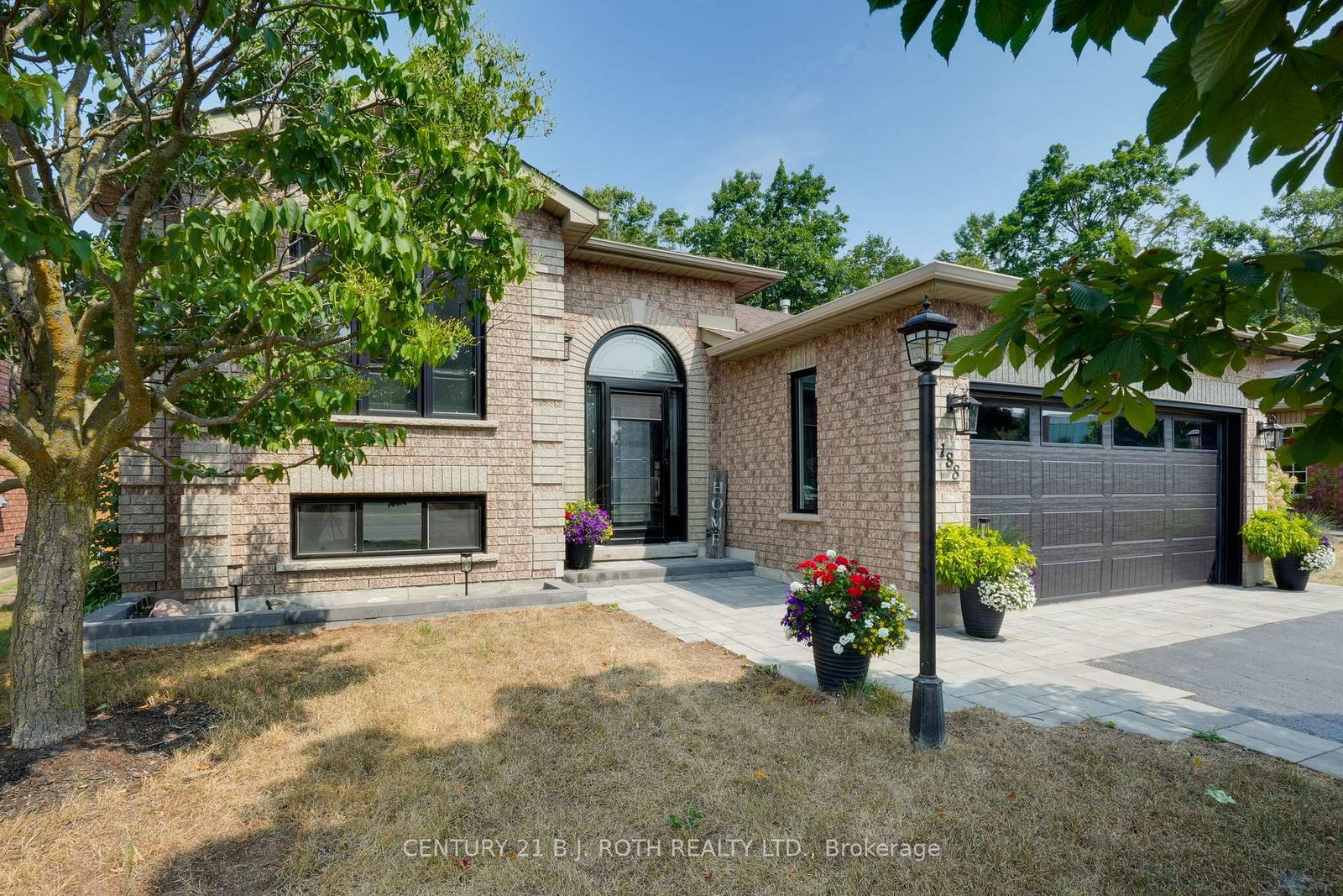 188-mapleton-avenue-barrie-ontario-s12475016