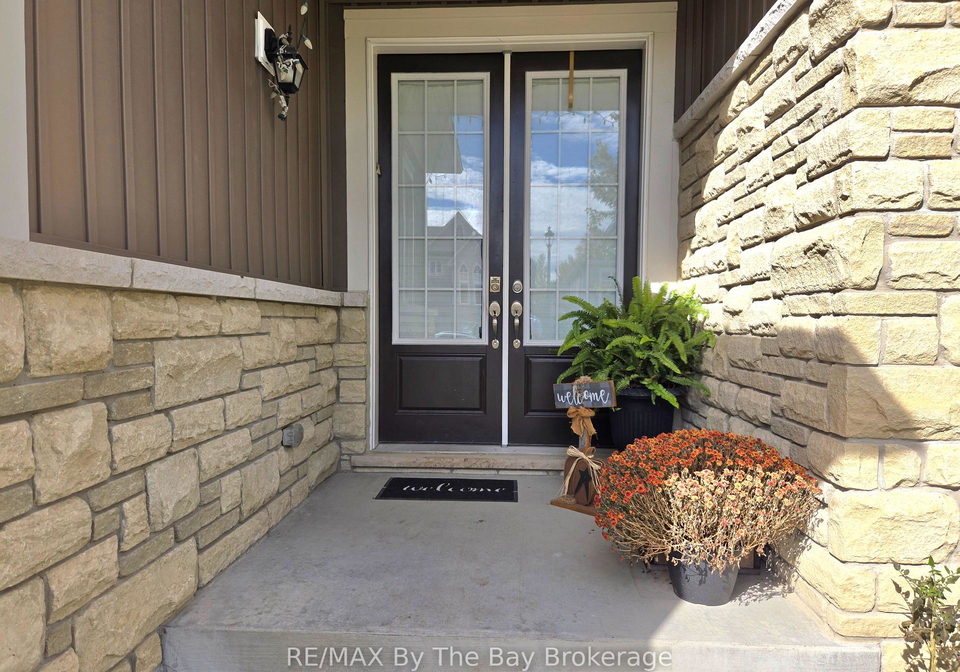 93-allegra-drive-wasaga-beach-ontario-s12475195