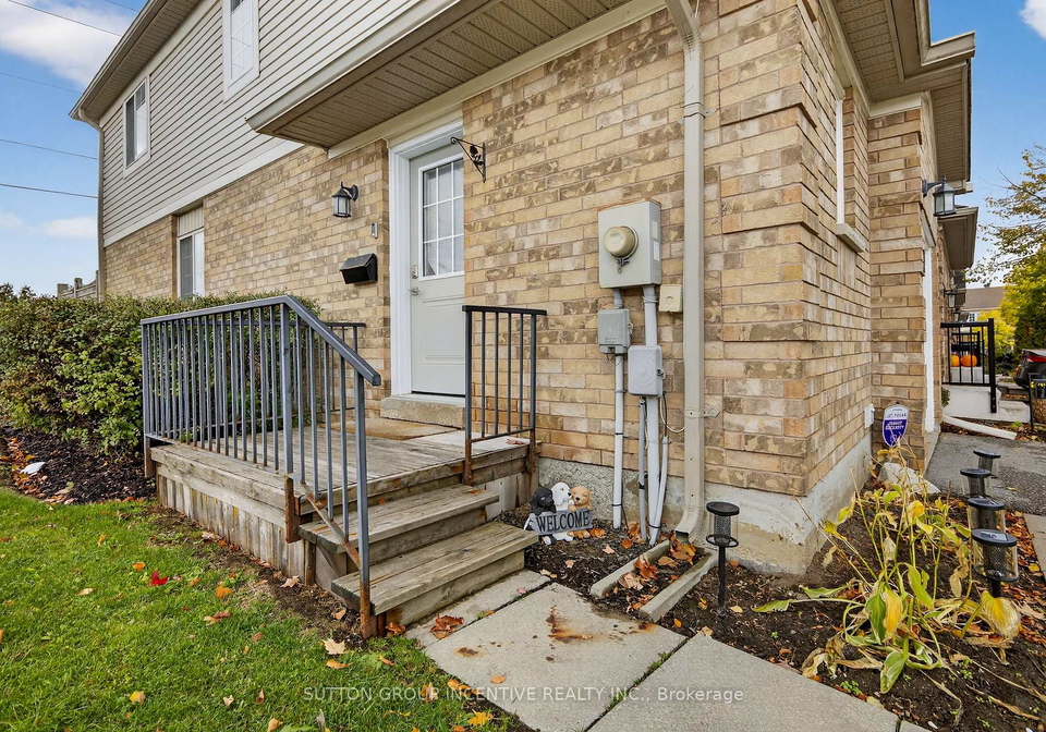 430-mapleview-drive-e-barrie-ontario-s12475278