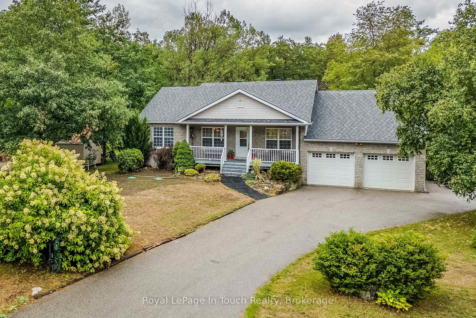 59-stocco-circle-tiny-ontario-s12476073