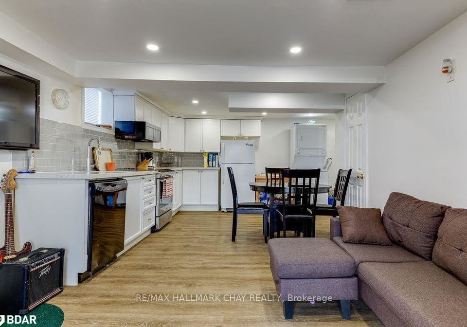 141-ardagh-road-barrie-ontario-s12476541