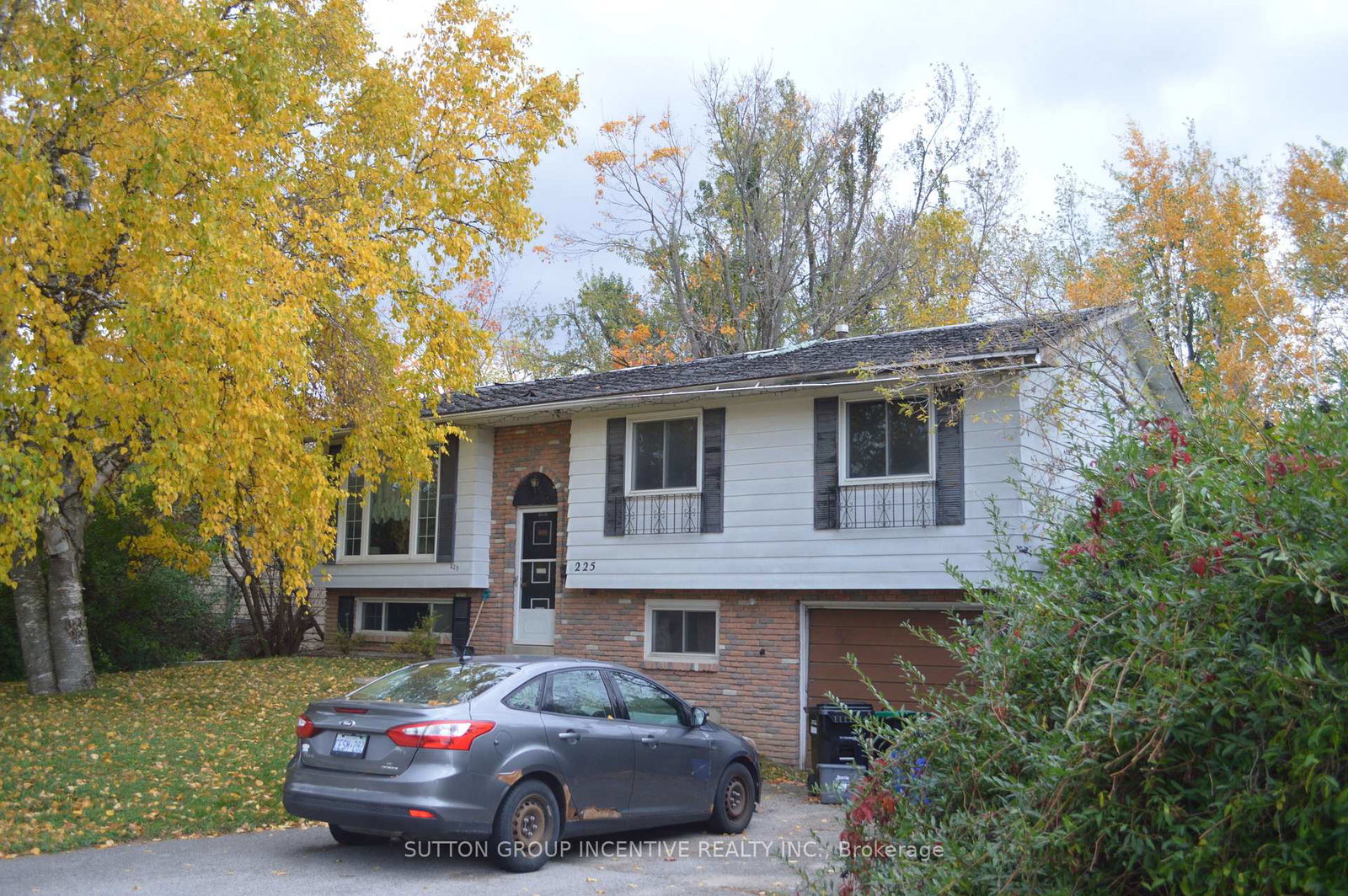 225-pine-drive-barrie-ontario-s12477175