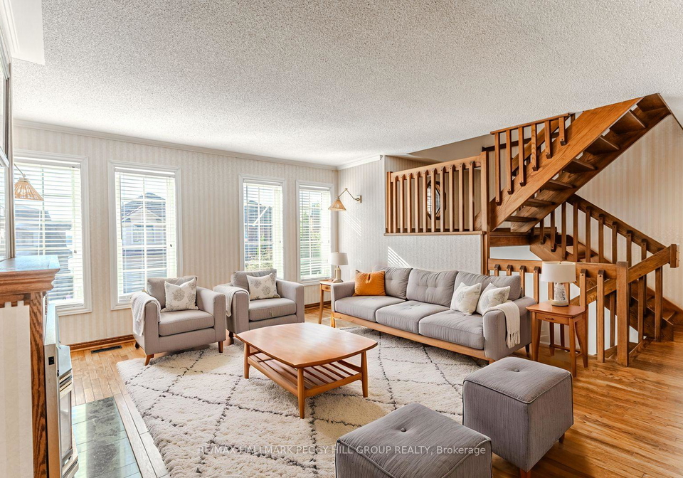 36-kempenfelt-drive-barrie-ontario-s12478095