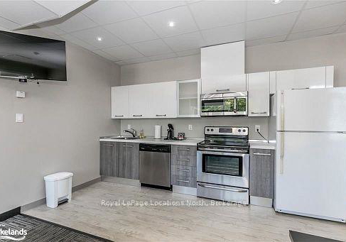 361-mosley-street-wasaga-beach-ontario-s12478351