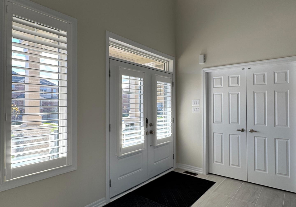 241-warden-street-clearview-ontario-s12478406
