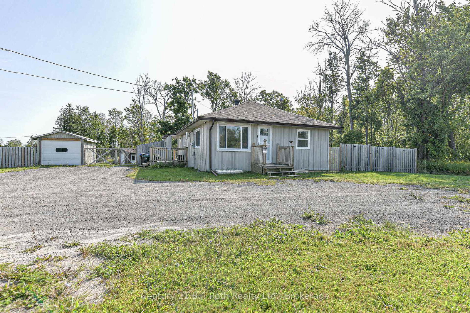 8441-11-highway-severn-ontario-s12478850
