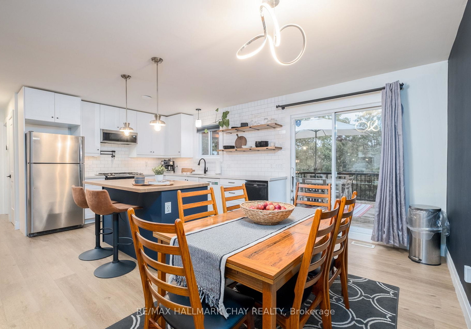 8-first-street-orillia-ontario-s12479077