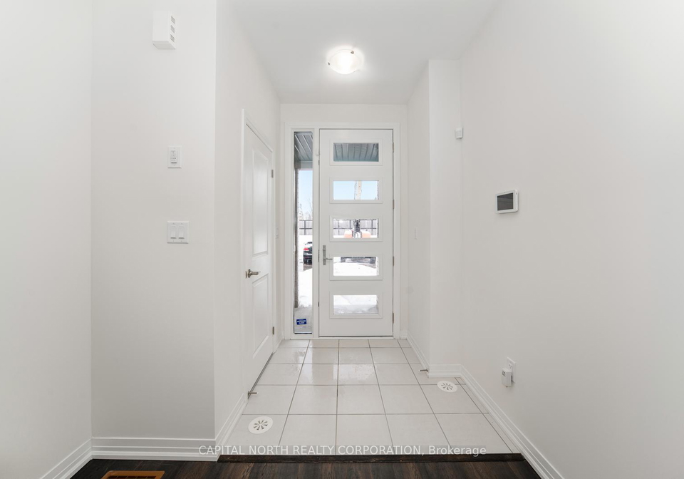 13-bluebird-lane-barrie-ontario-s12479194
