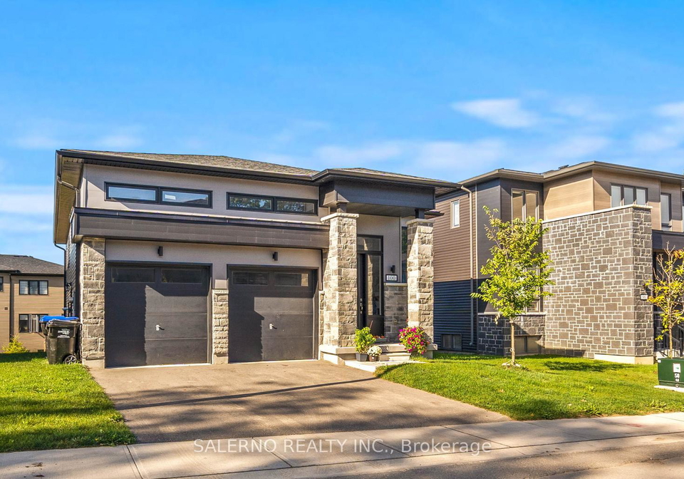 100-berkely-street-wasaga-beach-ontario-s12480286
