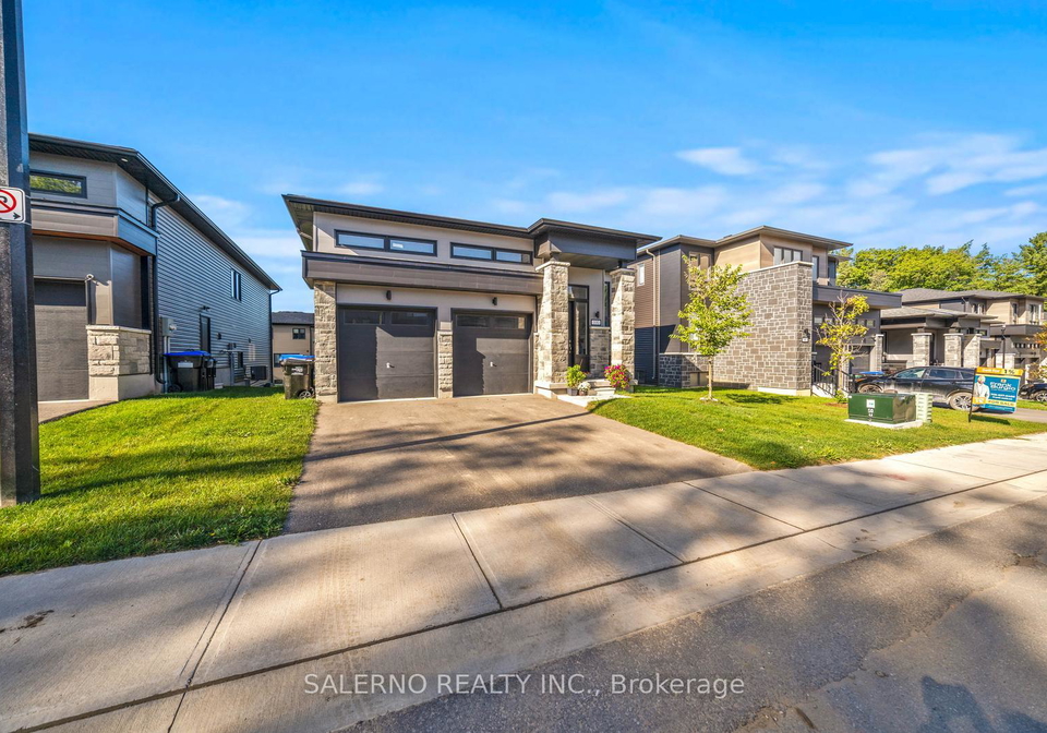 100-berkely-street-wasaga-beach-ontario-s12480286