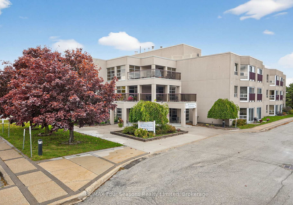 49-raglan-street-collingwood-ontario-s12480605