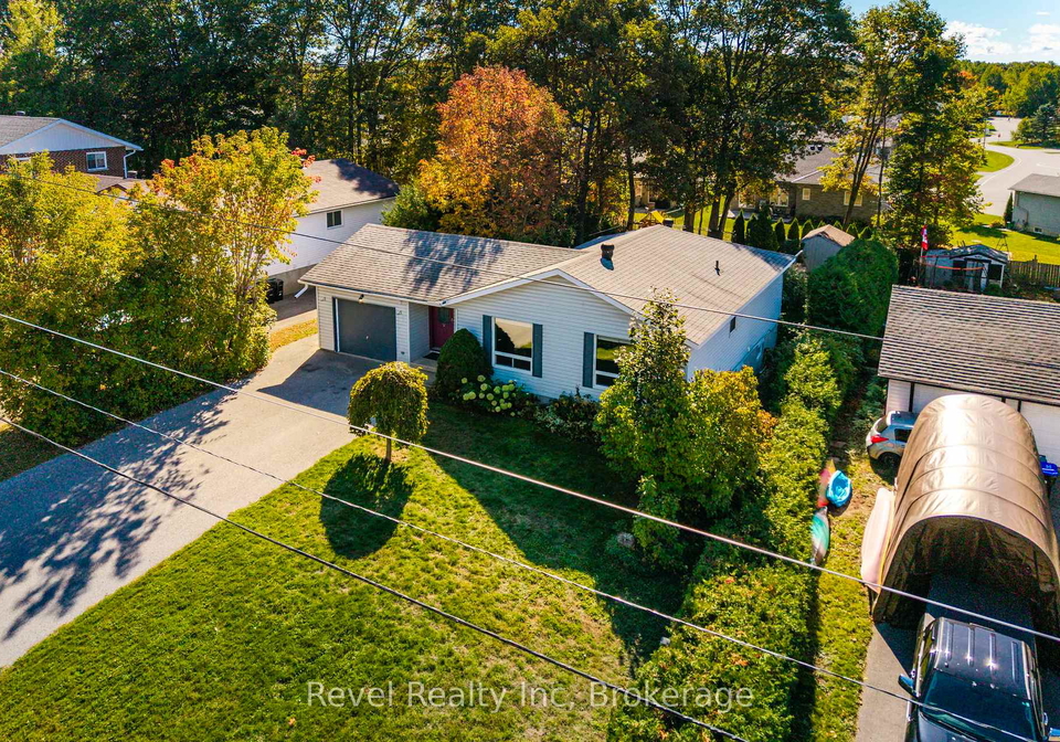 68-broad-street-penetanguishene-ontario-s12480648