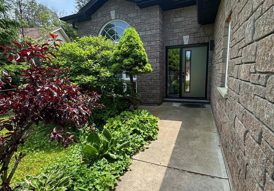 4-woodside-court-wasaga-beach-ontario-s12481334