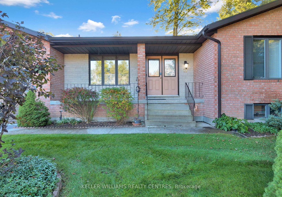 11-birchmount-circle-wasaga-beach-ontario-s12481555