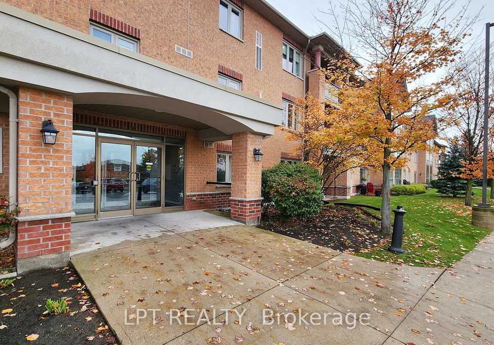 500-mapleview-drive-w-barrie-ontario-s12482965