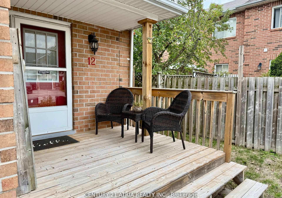 12-lyfytt-crescent-barrie-ontario-s12483570