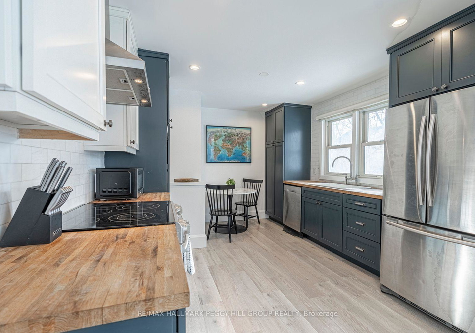 54-sophia-street-e-barrie-ontario-s12483827