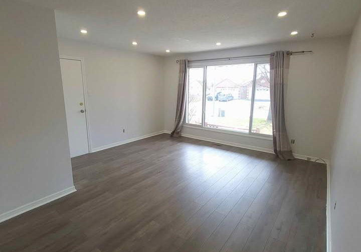 98-buchanan-street-barrie-ontario-s12485704