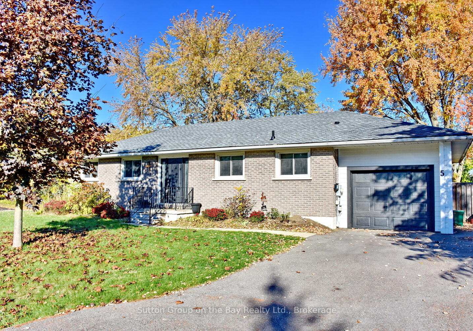 5-brock-crescent-collingwood-ontario-s12486327