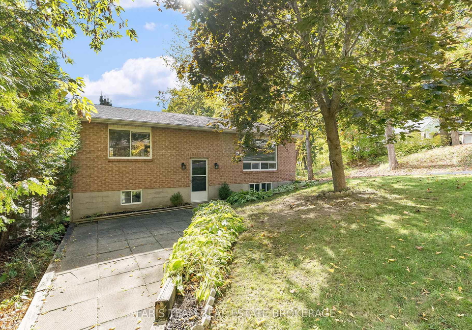 427-ann-street-tay-ontario-s12487250