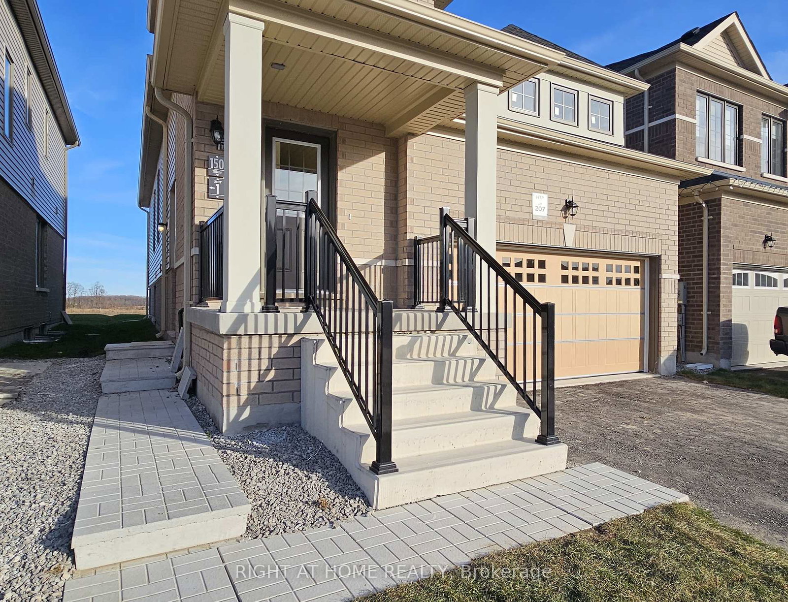150-terry-fox-drive-barrie-ontario-s12487737