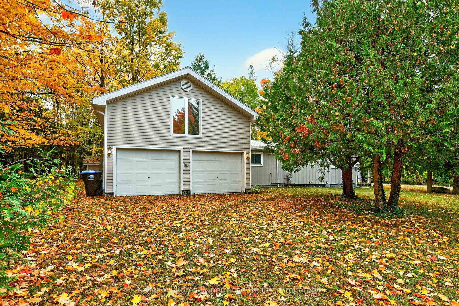 1-wigwam-trail-tiny-ontario-s12488960