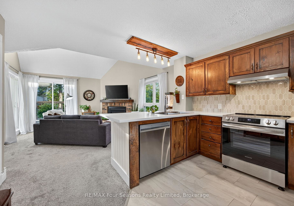 51-trott-boulevard-collingwood-ontario-s12489944