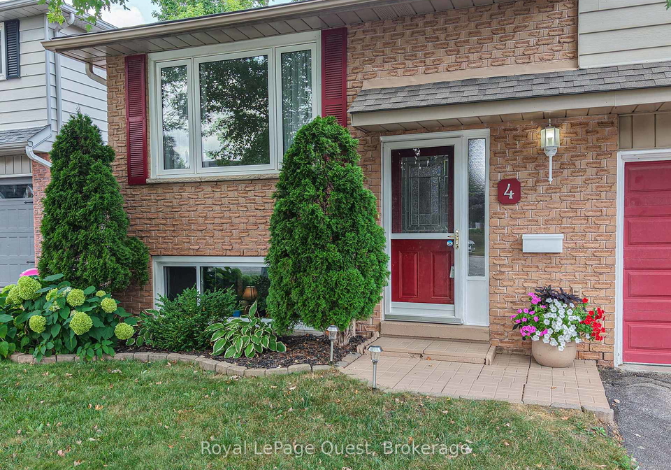 4-chestnut-place-orillia-ontario-s12490314