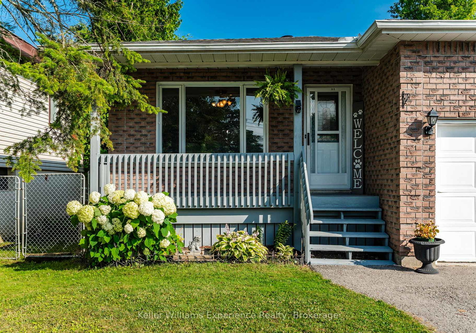 308-assiniboia-street-tay-ontario-s12490762